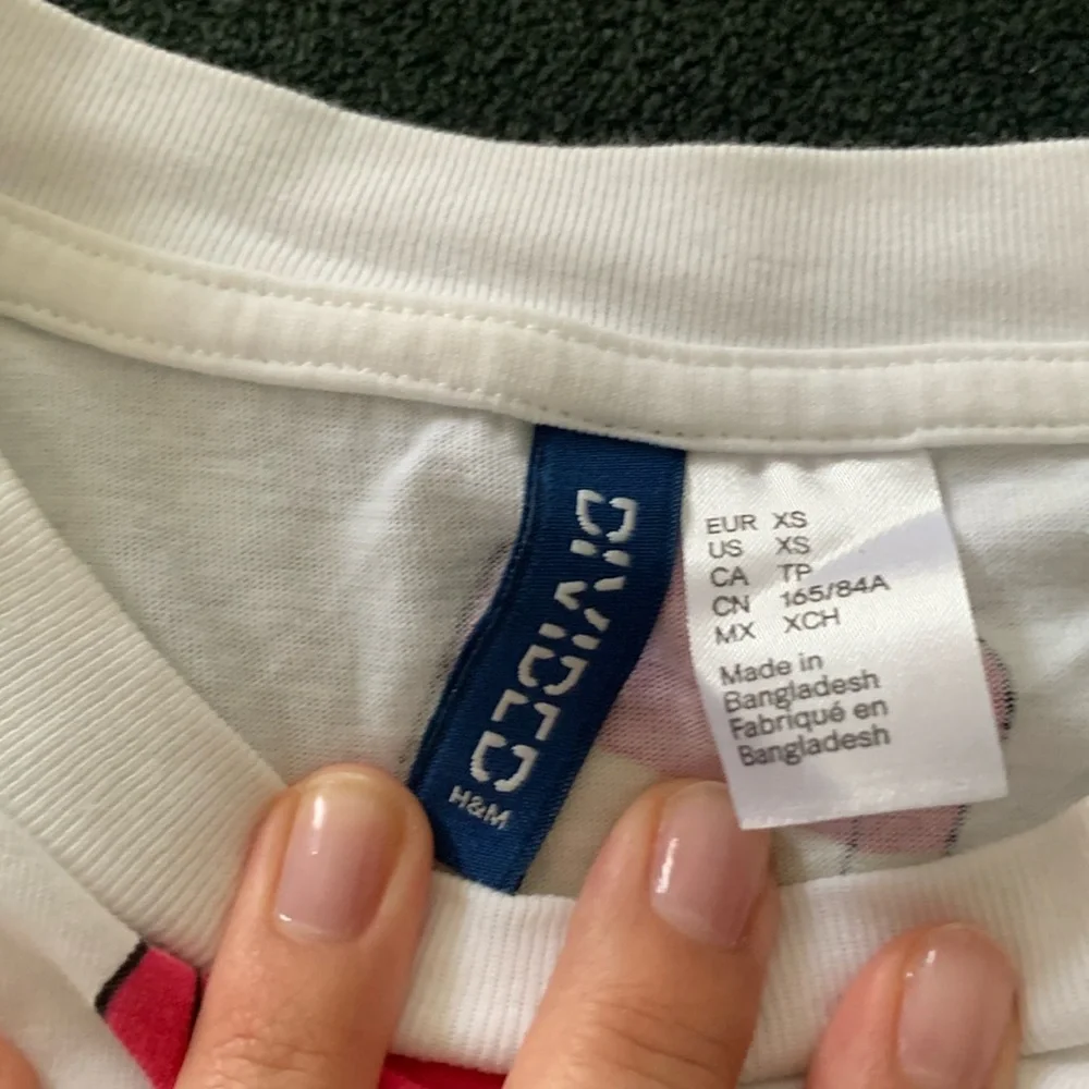 H&M White Popsicle T Shirt Short Sleeve - Picture 2 of 3